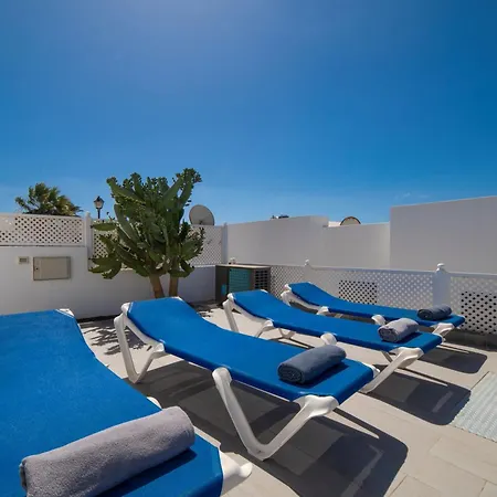Villa Maria Carmen: Modern Beachside Retreat With Heated Pool *