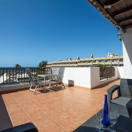 Maria Carmen: Modern Beachside Retreat With Heated Pool Tias