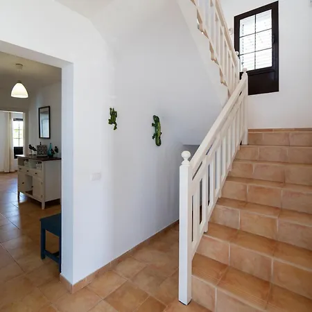 Maria Carmen: Modern Beachside Retreat With Heated Pool * Tias