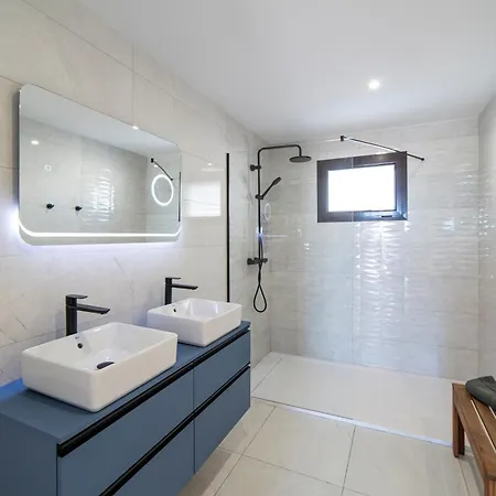 Villa Maria Carmen: Modern Beachside Retreat With Heated Pool