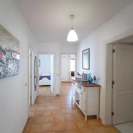 Maria Carmen: Modern Beachside Retreat With Heated Pool *