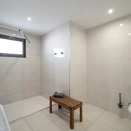 Вилла Modern Puerto Del Carmen Heated Private Pool Pool Table Maria Carmen Matagorda Тиас