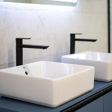 Vila Modern Puerto Del Carmen Heated Private Pool Pool Table Maria *